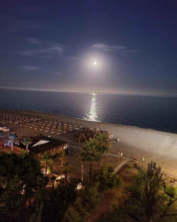 Paradise Suites La Cubana Beach Fuengirola Eksteriør billede